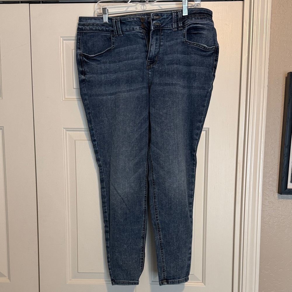 Maurices Dark Blue Skinny Jeans